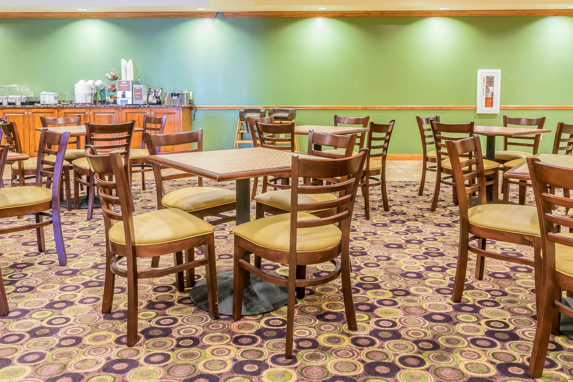 Spark By Hilton Shepherdsville Louisville South מתקנים תמונה